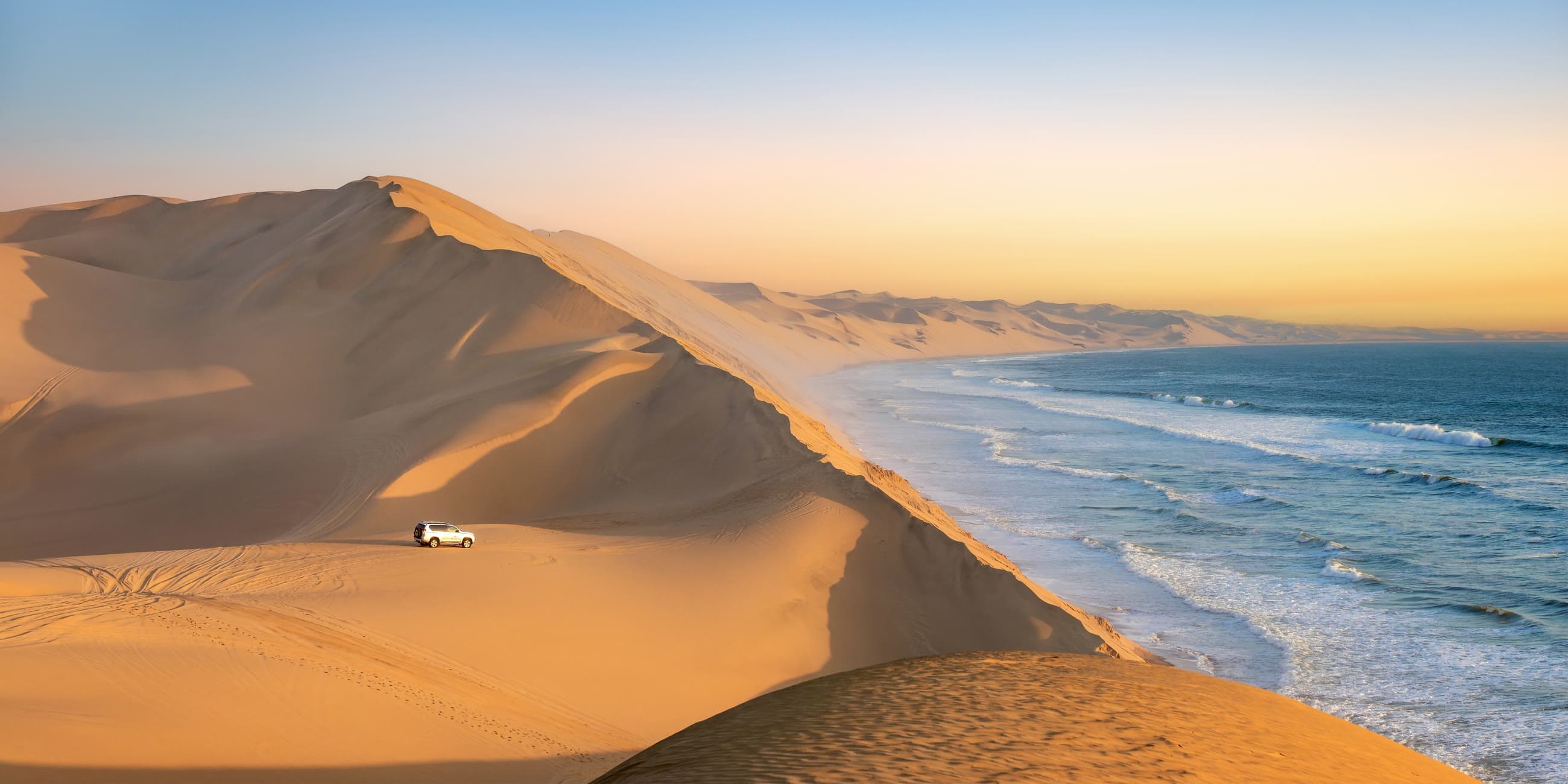 Dunes du désert de Namibie